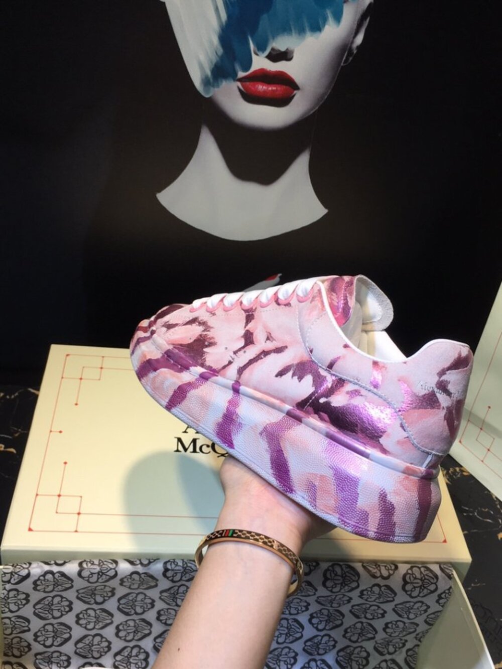 Alexander McQueen Ombre Dusty Pink Platform Sneakers - Picture 7 of 7